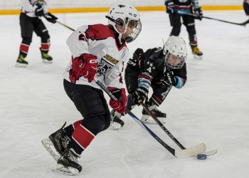 Jaunatnes hokejs kā ilgtermiņa ieguldījums: kā hokeja skola Falcons veido Latvijas nākamo paaudzi