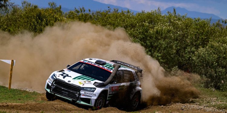Igaunijas rallija braucējs Roberts Virvess uzvarējis WRC2 klasē Safari rallijā Kenijā