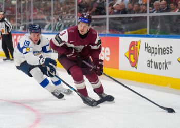 Latvijas izlases starts pasaules čempionātā: starp cerībām, realitāti un nepieciešamību pēc rakstura