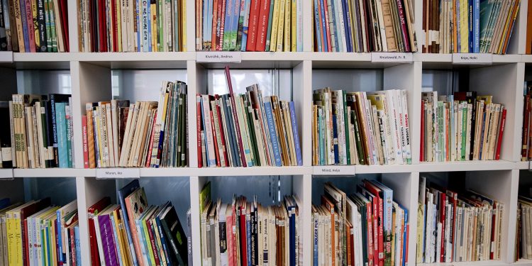 Igaunijā 27 autori šogad saņems maksimālo atlīdzību par grāmatu izsniegumiem bibliotēkās
